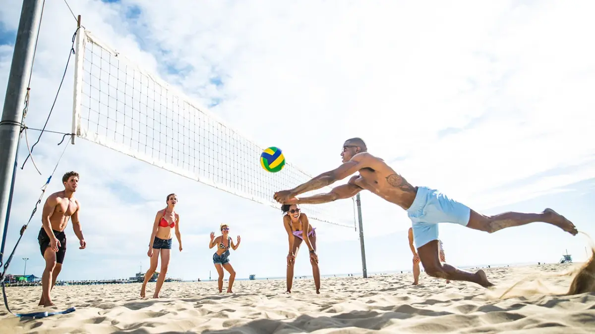 Beach volleyball in Dubai