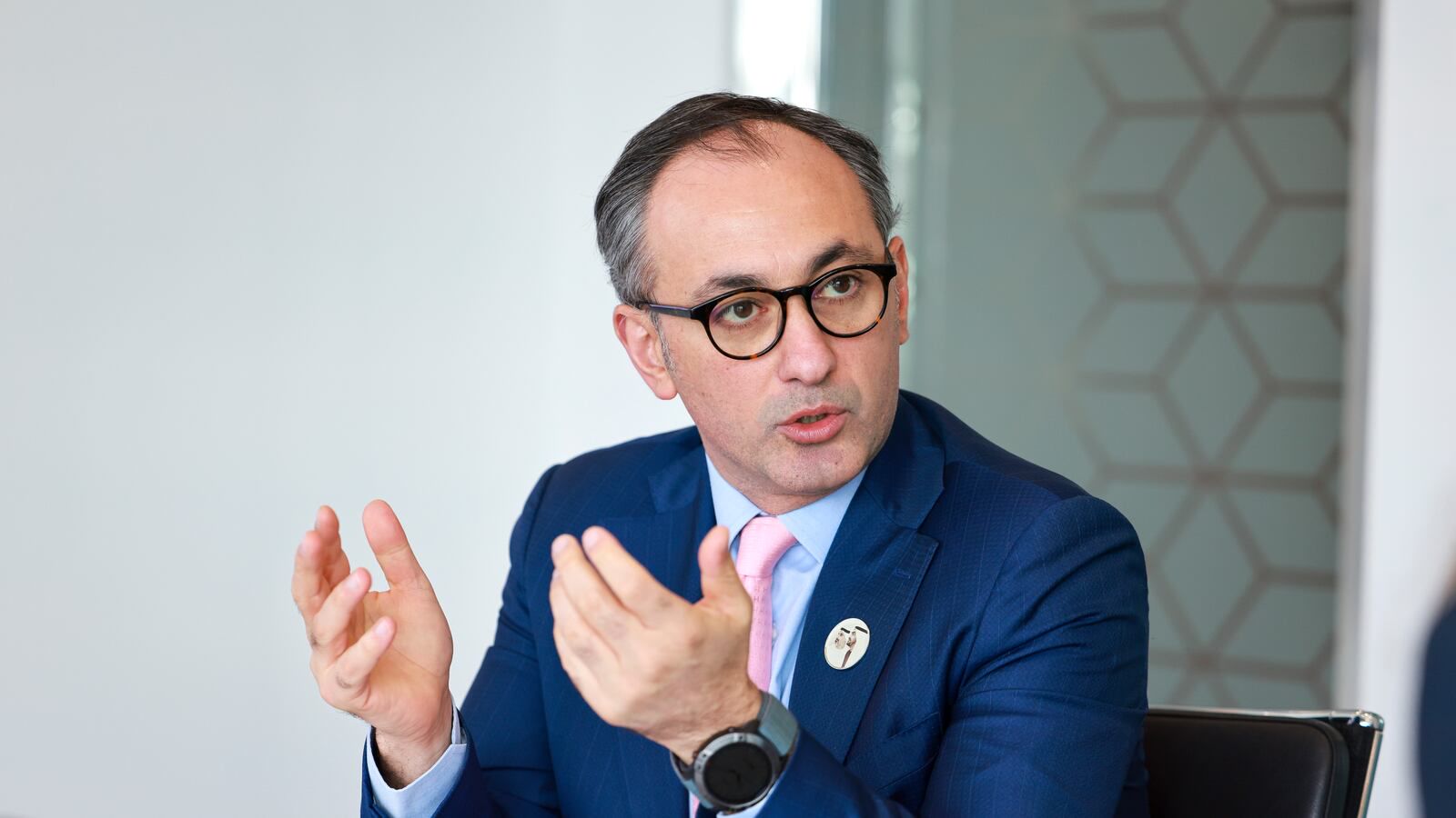 "ستيت ستريت" تخطط لتوظيف 100 إماراتي في مركز العين