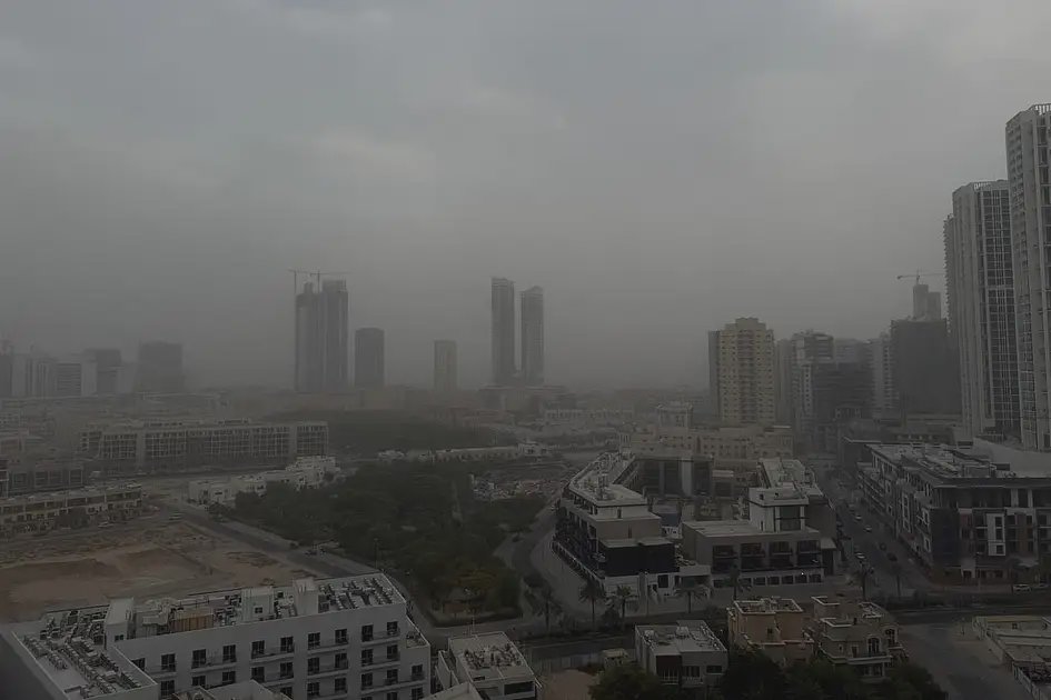 UAE unveils six-year health plan to tackle heat, dust and air pollution