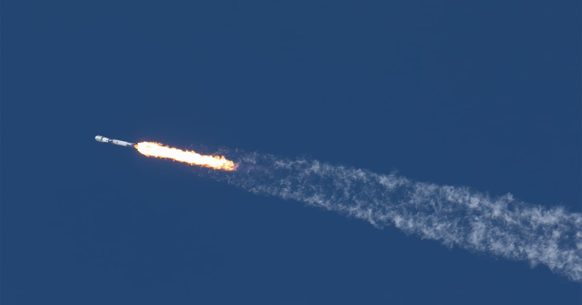 UAE Builds and Launches Its First Fully Domestic Commercial Satellite